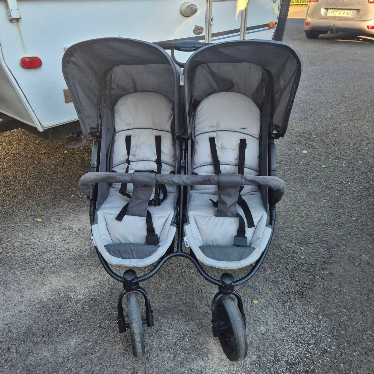 Hauck tvíburakerra