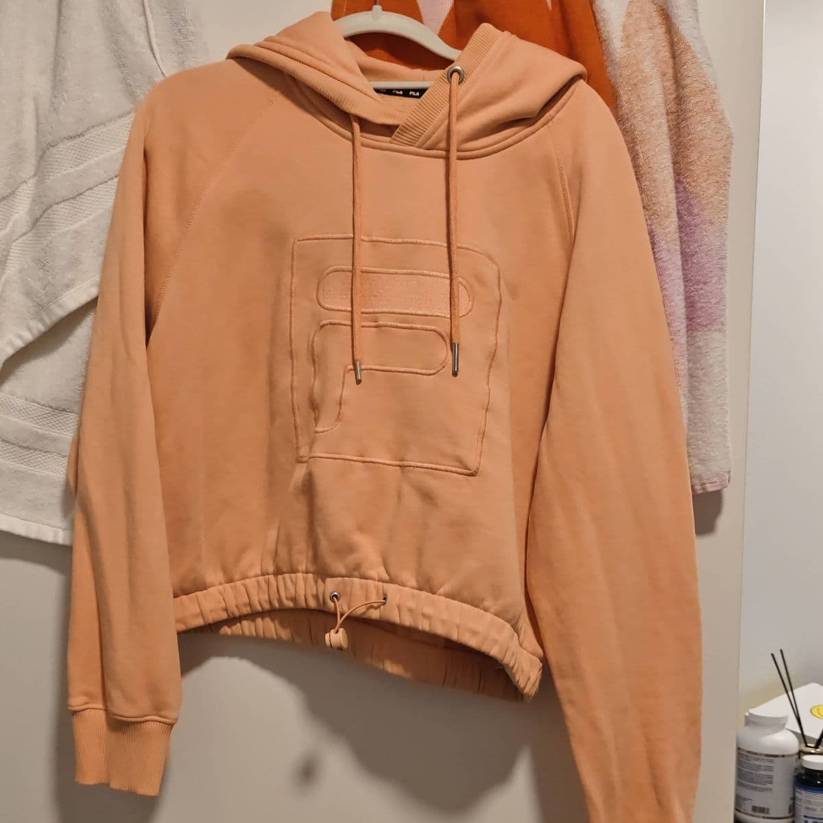 Fila x Weekday hettupeysa
