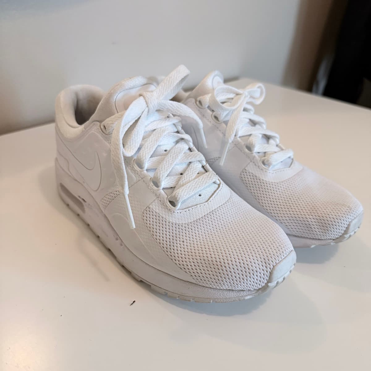 Nike Air Max Zero strigaskór