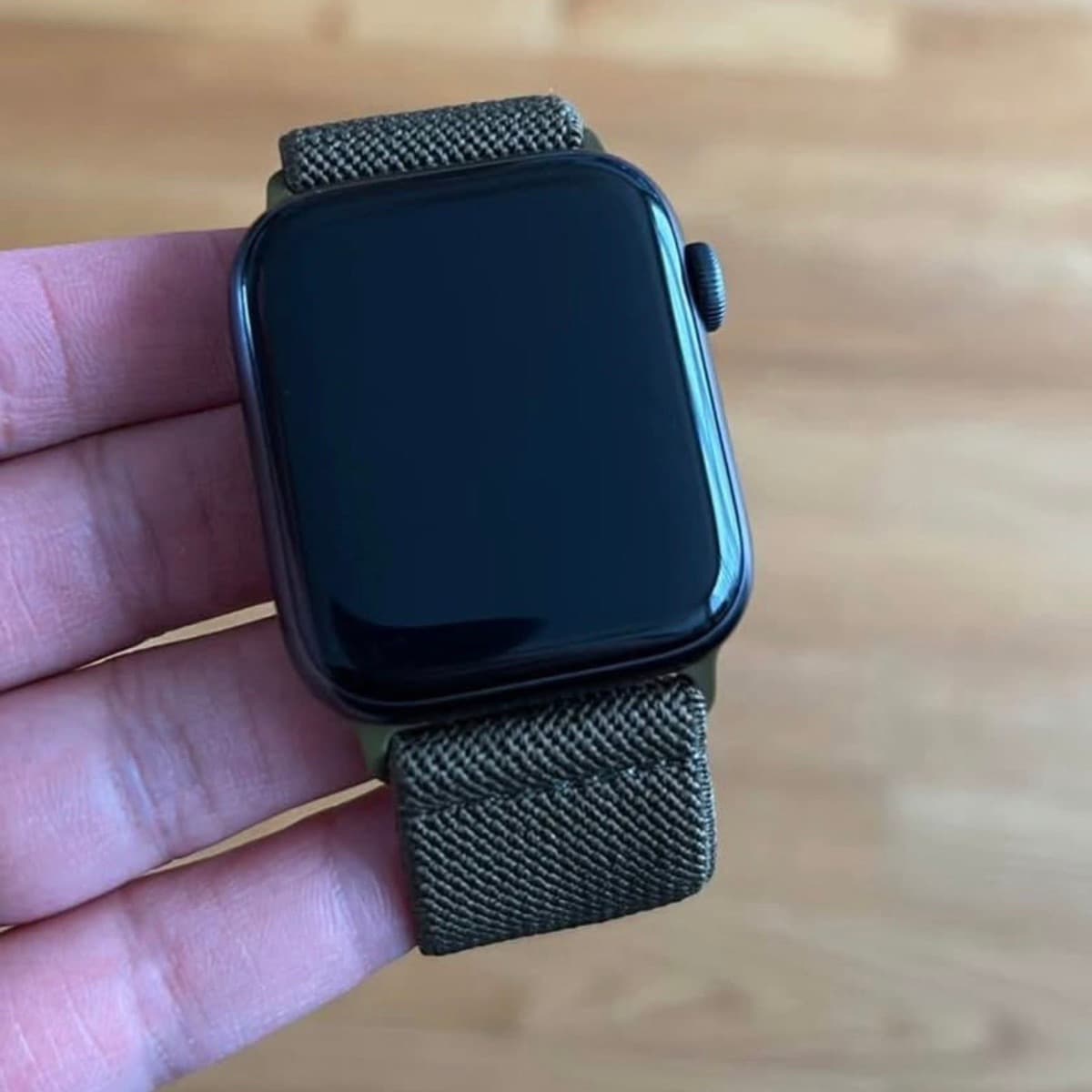 Apple Watch Series 5, 44mm