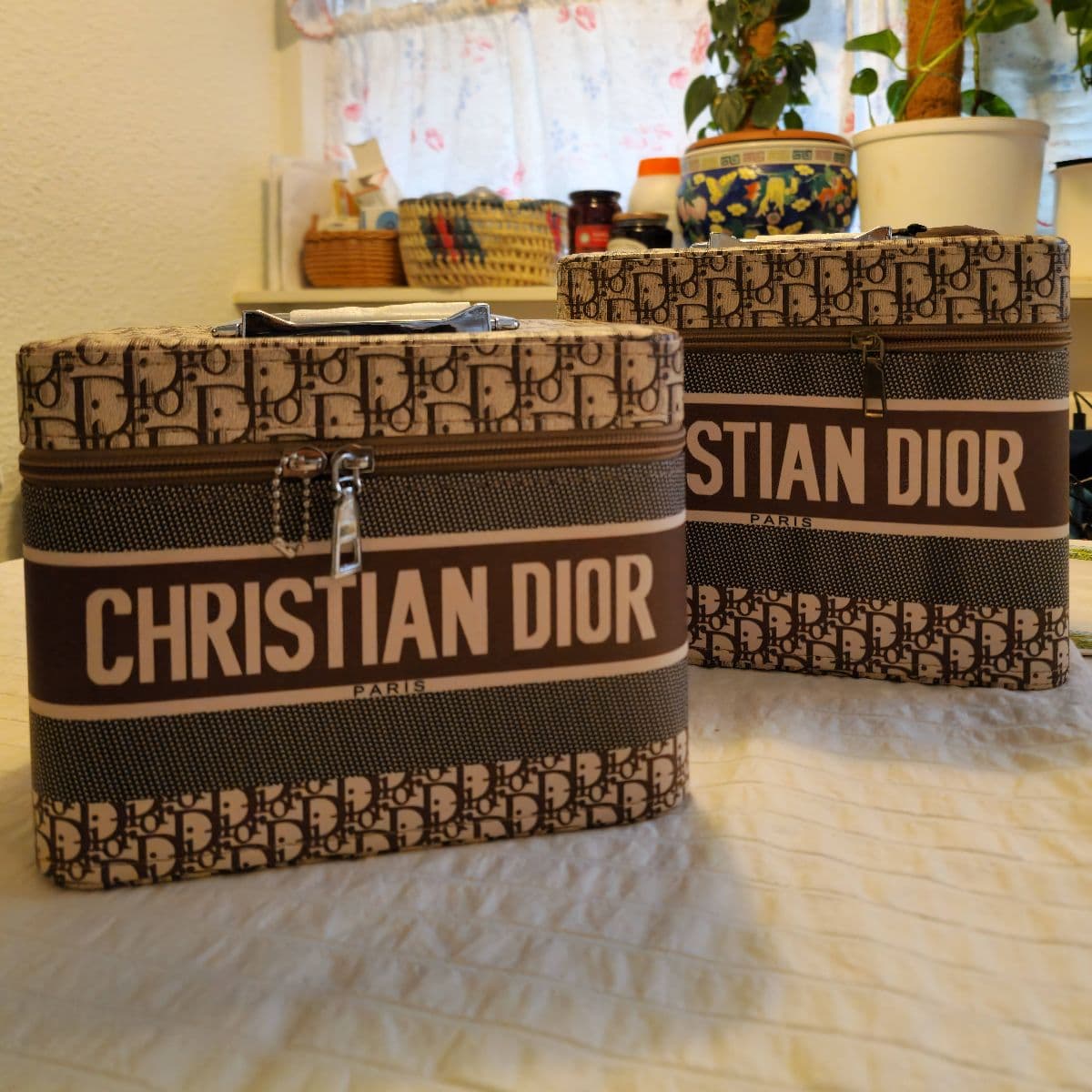 Christian Dior snyrtitöskur, 2 stk