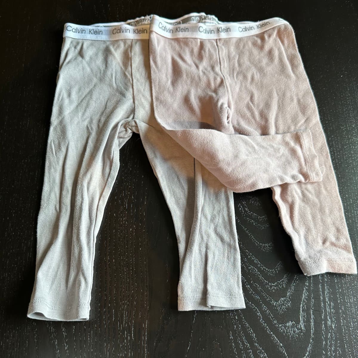 2x Calvin Klein leggings