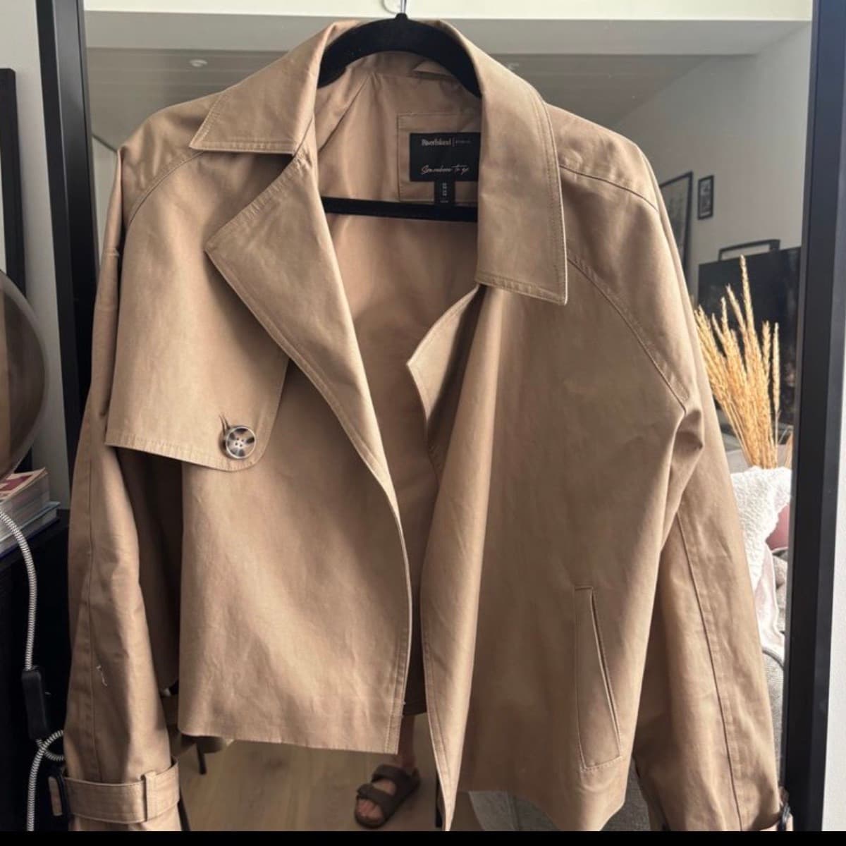 River Island trenchjakki